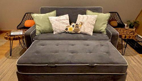 Bluebird Cabin - Cozy A-Frame Retreat - Photo 4