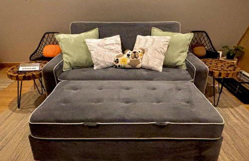 Bluebird Cabin - Cozy A-Frame Retreat - Photo 4