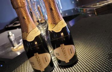 Morumbi, Apartamento Pub, SPA com hidromassagem, PISCINA Aquecida PRIVATIVA, LAREIRA, tudo que você precisa para descansar, trabalhar ou realizar aquela comemoração! Com total conforto e PRIVACIDADE! O Apt Nota 10 de SP! - Foto 77