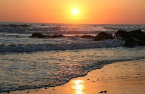 Aux Mouettes les pieds dans l'eau accès direct à la place 5 personnes - Foto 13