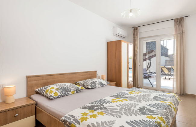 Villa Mira - Photo 25