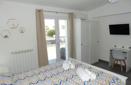 Villa Milicia - New Private Villa near Palermo and Cefalù with Pool, Sea View Terrace, Playground and Large Parking - Foto 38