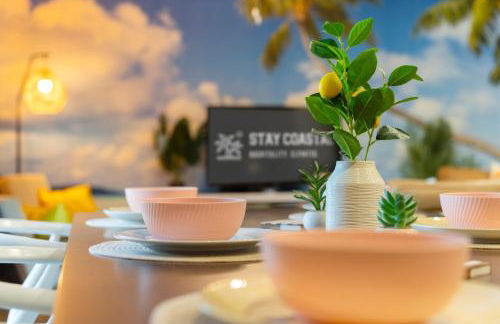 7 beds Nerf Wall Arcade 4 min Walk 2 Beach! - Foto 2