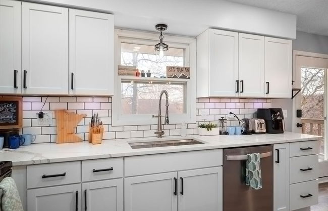 Elm Creek Retreat 4Bd in Maple Grove - Photo 2