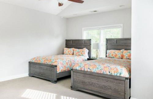 Southern Charm Downtown, Walk to Farmers Market & - Foto 25