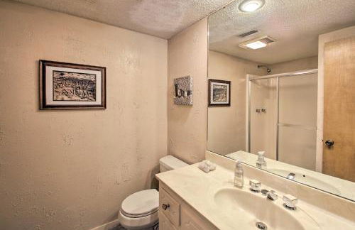 Mount Ida Condo with Balcony and Resort Amenities - Foto 10