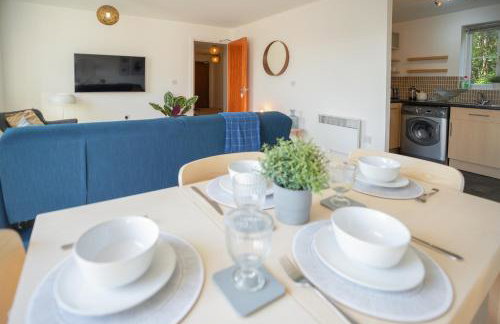 Stylish Apartment with Private Parking - Foto 18