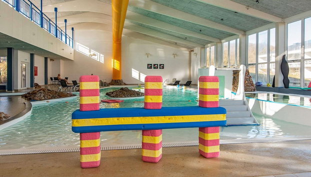 2 Person Holiday Home on a Holiday Park in Ringkobing - Foto 5, Piscina