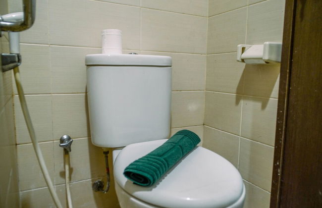 Nice And Warm 1Br At Belmont Residence Puri Apartment - Foto 14