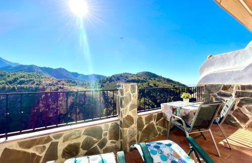 Apartamentos Axarquia , Frigiliana, terraza privada con vistas a la montaña rio y al mar - Photo 69