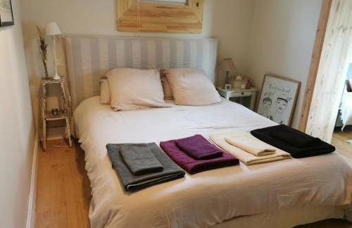 GÎTE AZKENDANTZA capacité 2 à 4 PERS ou 5 à 6 PERS supplément CARAVANE INSOLITE - Foto 28