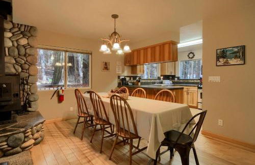 Hibernation Hideaway- Inside Yosemite- Dog Friendly - Foto 28