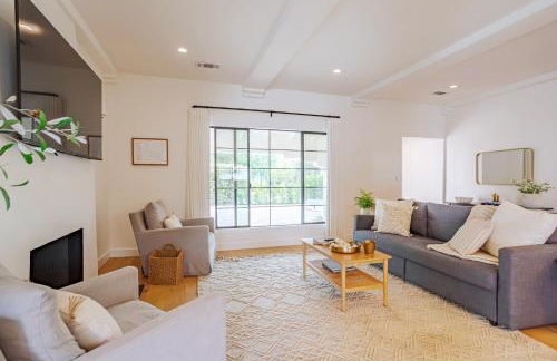 Designer 2 bed near Universal sleeps 8 hot tub - Foto 9