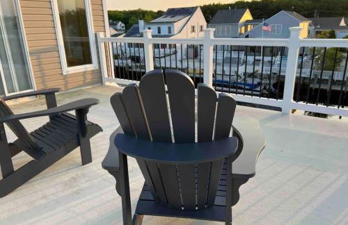 Waterfront retreat minutes from the beach - Foto 10