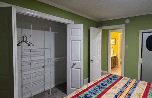 6BR in Suburban area close to Freeway and Galeria - Foto 67