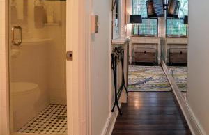 Palm Beach Hotel Petite Retreat 2 blocks to beach!! Historic Landmark - Photo 9