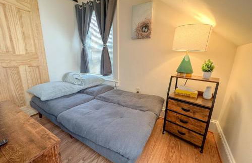 NEW - Mins to Concord/ Nashua - Fenced Backyard - - Foto 27