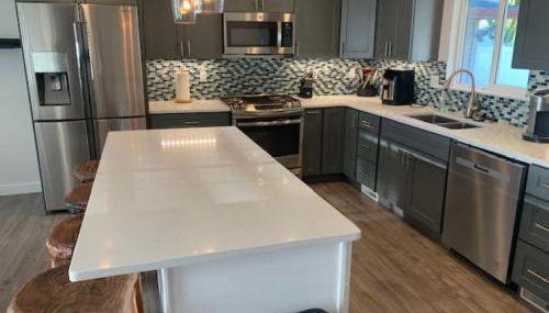 Updated Spacious Home & Hot Tub - Foto 3