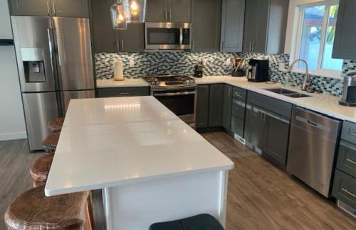 Updated Spacious Home & Hot Tub - Foto 3