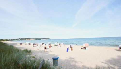 moderne Ferienwohnung mit eigener Terrasse - Haus Inselwind FeWo MEERglück - Foto 2