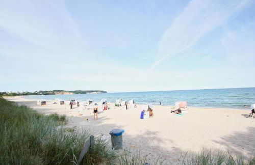 moderne Ferienwohnung mit eigener Terrasse - Haus Inselwind FeWo MEERglück - Foto 2