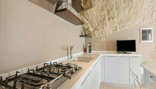 Romantic Medieval Escape - Foto 3