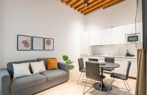 Feelathome Conde Apartments - Photo 28