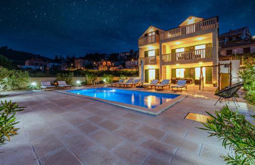 Villa Janie with a pool for up to 16 people - Photo 65