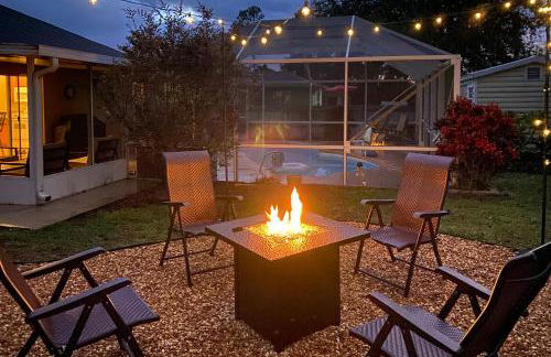 Pool and Fire Pit Family-Friendly Palm Bay Home! - Foto 31