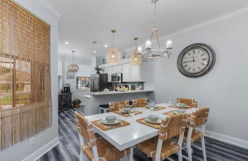 Blue Bayou Oasis Luxury Pool home and Sunshine - Foto 4