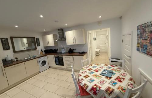 Ballycastle, Beachside Apartment - Photo 9