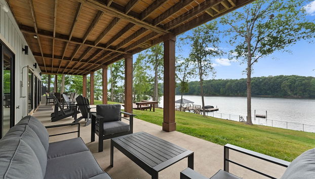 Water Break at the Lake by Avantstay Lakefront Private Dock - Foto 2, Habitación