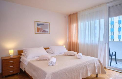 Sunny Apartment - Photo 12