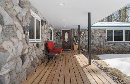 Secluded Stay in a Wonderful Creekside Getaway - Foto 44