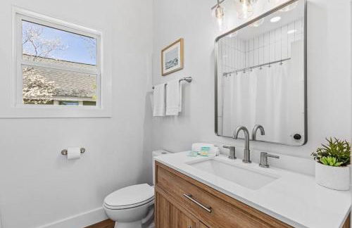 New•Downtown• OneTreeHill Bridge - Foto 25