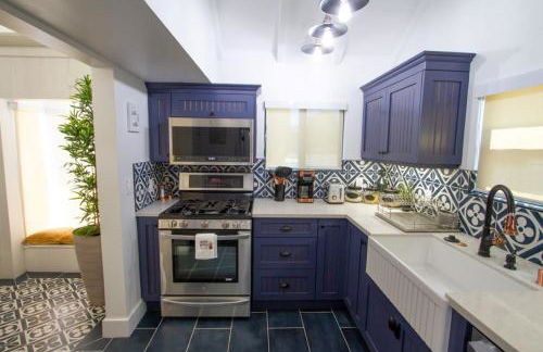 Dreamy Farmhouse in Studio City - Foto 29