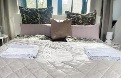 Charmante Wohnung im Hinterhof - Foto 1