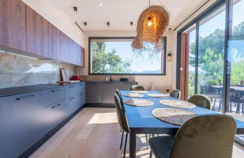 Sublime villa d'architecte, piscine et parking - Photo 4