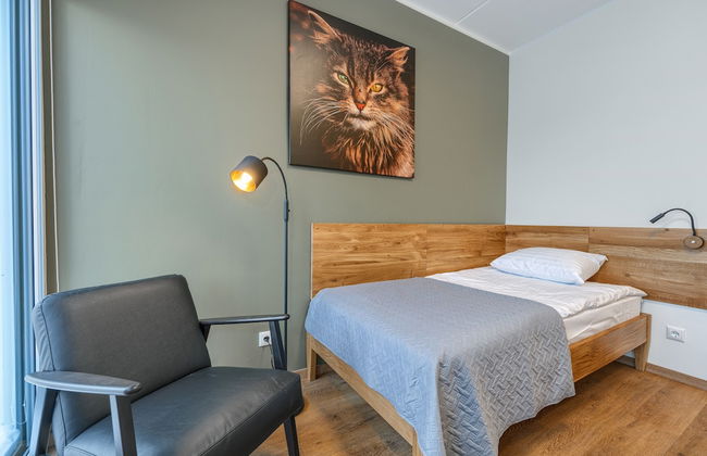 TopFloor Apartments - Photo 9