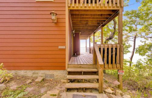 Stone Ledge Refuge with private hot tub - Foto 51