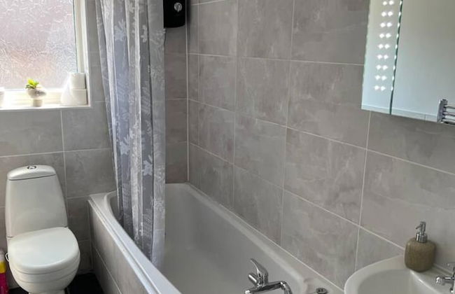 Impeccable 5-bed Apartment in Southend-on-sea - Foto 18