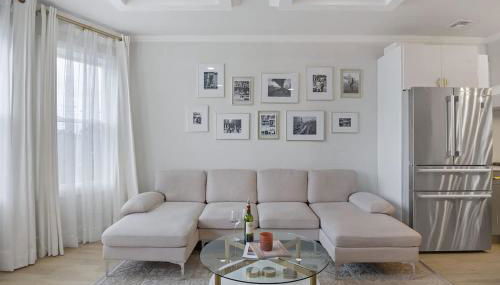 Elegant 2BR-2BA Spacious Escape with Rooftop Near NYC - Foto 3