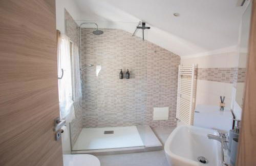 Mansarda in centro - Relax a due passi dal Lago Maggiore - Foto 18