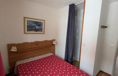 Appartement 4 pièces pour 6-8 personnes, 2 chambres, 1 cabine, 2 canapés-lit double dans le salon, au pied des pistes et piscine l'été, wifi fibre - Foto 73
