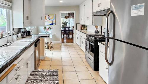 Stylish Hm Near Beach, Restaurants & Parking CC A - Foto 4