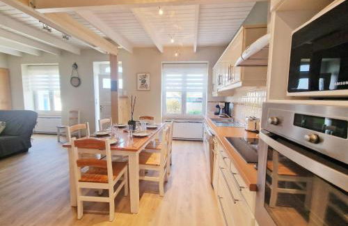 Charming Breton Holiday Home Right by the sea - Photo 66