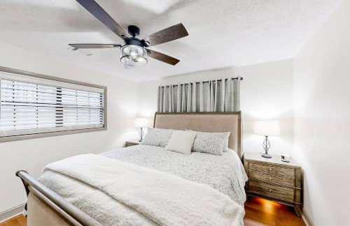 Dogs Welcome! Big Oak Hideaway Near Lake Martin - Foto 15