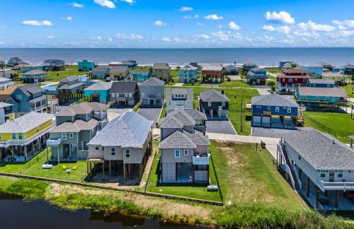 Caza Azul Luxury 4BR Getaway, Gated Community, Canal Views & Lift - Foto 49