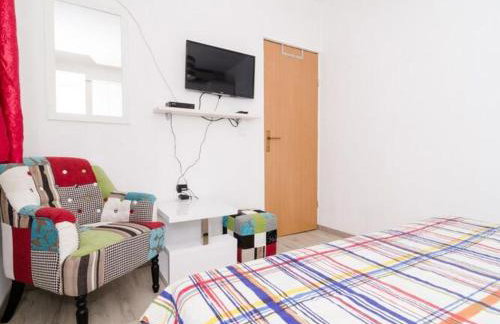 Apartments Ammos - One Bedroom Apartment with Shared Terrace and Sea View Veliki - Photo 6