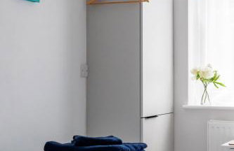 Modern, comfy Town centre gem, near beach, parking - Foto 28